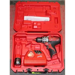 M12 CORDLESS HAMMER DRILL & DRILL DRIVER,CHARGER &