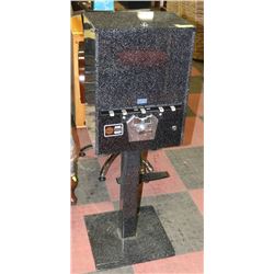 5 ITEM VENDING MACHINE - COIN OPERATED