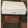 Image 1 : WHITE SIDE TABLE