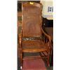 Image 1 : ROCKING CHAIR