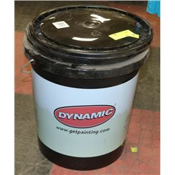 TOWER OF NEW CONSTRUCTION PAILS WITH LID