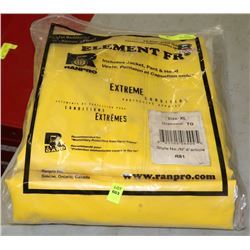 OIL RESISTANT AND WATERPROOF RAINWEAR SUIT SIZE XL