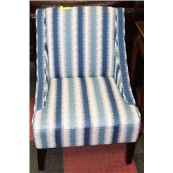 BLUE, WHITE AND TEAL STATIC STRIPED SITTING CHAIR