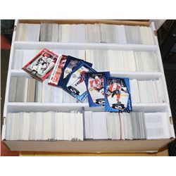 BOX OF OVER 3000 HOCKEY CARDS ASSORTED SETS &