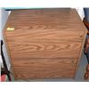 Image 1 : 2 DRAWER WOOD TONE FILING CABINET