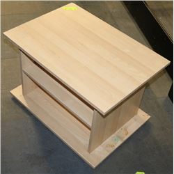 SMALL LIGHT COLOR STAND