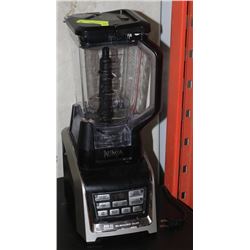 NINJA BLENDER, NEEDS CLEANING