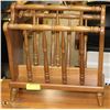 Image 1 : MAPLE MAGAZINE STAND