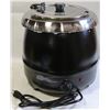 Image 1 : NEW SOUP KETTLE WITH LID 10 LITERS