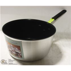 7 QUART COATED ALUMINUM SAUCE POT