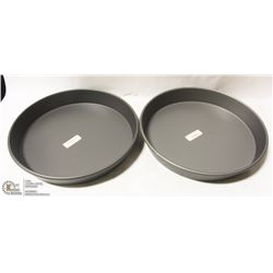 LOT OF TWO NEW ROUND DEEP DISH BAKING PANS