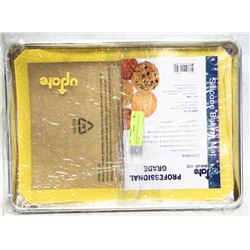 HALF SIZE PANS & SILICONE MATS - LOT OF 2