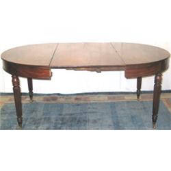 Early C19th Regency period mahogany extending dining table with 2 extra leaves