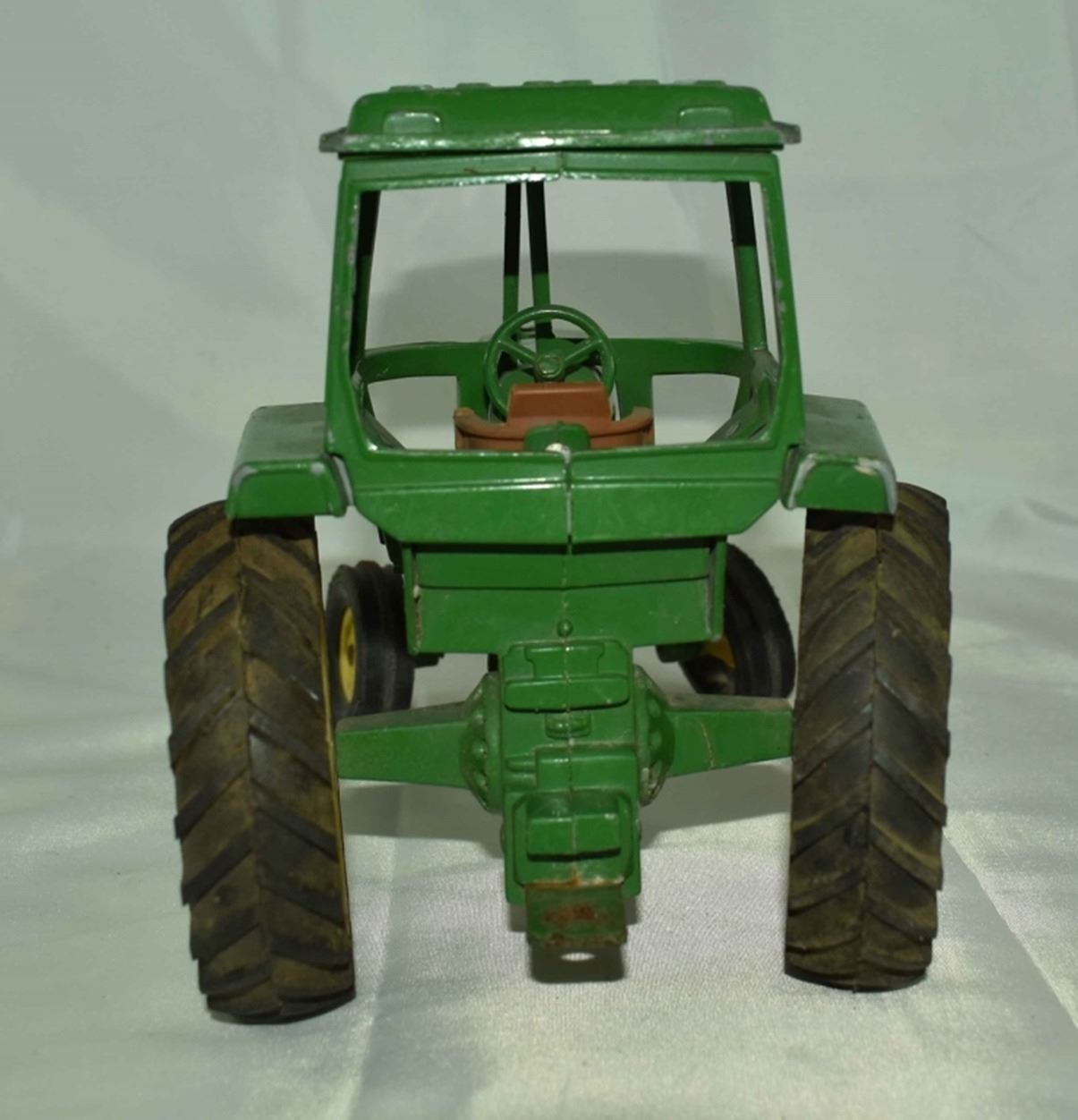 ERTL BIG TRACTOR JOHN DEERE DYERSVILLE IOWA U.S.A