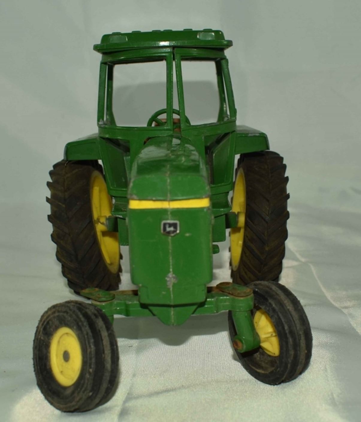 ERTL BIG TRACTOR JOHN DEERE DYERSVILLE IOWA U.S.A