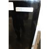 Image 2 : BLACK MINI INSIGNIA BAR FRIDGE