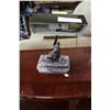 Image 1 : METAL TABLE LAMP W/ DOG FIGURE