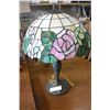 Image 2 : STAINED GLASS METAL BASE TABLE LAMP