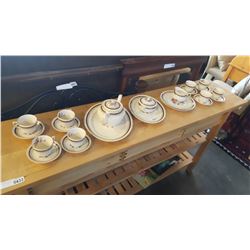 ANTIQUE JOHNSON BROTHERS ENGLSIH TEASET