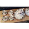 Image 2 : ANTIQUE JOHNSON BROTHERS ENGLSIH TEASET