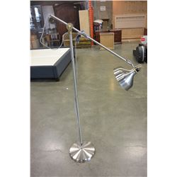 ADJUSTABLE FLOOR LAMP