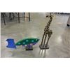Image 1 : GIRAFFE AND FISH WOOD CARVINGS