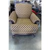 Image 2 : NEW SCHNADIG CONTEMPORARY ACCENT CHAIR WITH WOOD ACCENTS RETAIL $ 1800