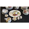 Image 2 : LARGE SET OF BELLE FIORI WOODS AND SON CHINA SET
