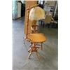 Image 2 : MAPLE LAMP TABLE AND CHAIR