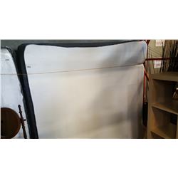 CASPER KINGSIZE MATTRESS
