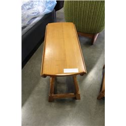 VILAS MAPLE DROP LEAF END TABLE