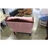 Image 2 : VINTAGE BUTTON BACK WOOD FRAMED ARM CHAIR