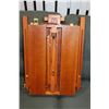Image 2 : ART EASEL