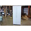 Image 1 : WHITE WARDROBE