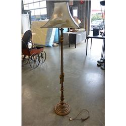 FLOOR LAMP WITH PAINTED SHADE
