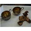 Image 2 : TRAY OF BRASS WARE, 2 VINTAGE FRAMES - BLUE BOY AND PINK GIRL