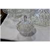 Image 3 : 2 CAKE PLATTERS, 2 LARGE BOWLS AND 2 CRYSTAL PIECES