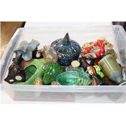 TOTE OF FROG FIGURES AND GLASSWARE