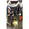 Image 2 : KARCHER 300 PRESSURE WASHER AND BLACK AND DECKER EDGER