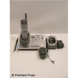 Scream 4 Marnie (Brittany Robertson) Phone Movie Props