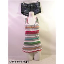 Piranha 3-D Kelly Driscoll (Jessica Szohr) Movie Costumes