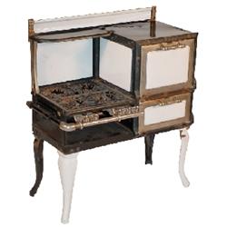 Salesman sample gas range, "Karr", enameled cast iron w/nickel trim, 4 burners, has holes for extens