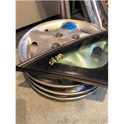 Bundle of Misc. Bathtub Rods/Rakes/Shovels/Edger/Tree Trimmer/Set of 4 Nissan Hub Caps/4 Wiper Blade