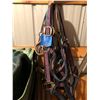 Image 1 : 5 Burn Wash Bridles & 4 Feeding Buckets
