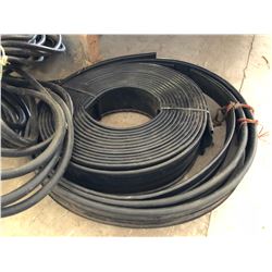 H.D. Rubber Water Hose 7 Roll of Lawn Edging App 75'