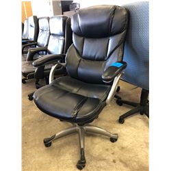 1 Black Leather Office Chair Adjustable on Wheels (Exc Cond)