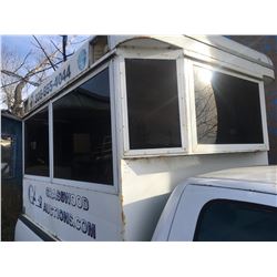 Bergin, Auction Topper w/Speakers, Pop Up Windows, Receivers, Made of Steel