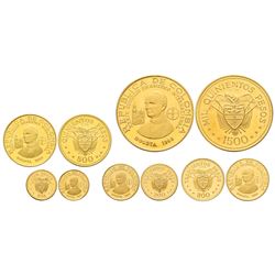 Colombia, Coffret de 5 monnaies en or 1968 de 1500,  500, 300, 200 et 100 pesos, AU 111.88 g. 900‰  