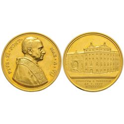 Pio XI 1922-1939 Medaglia in oro, 1928, AN VII, AU 55.48 g.     44 mm, Opus Mistruzzi    Avers : PIV