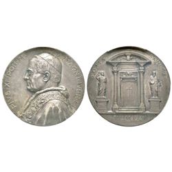 Pio XI 1922-1939 Medaglia in argento,     1925, AN IV, AG 70 g.,     Opus : Parisi    Avers : PIVS X